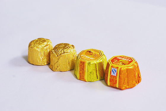 Snelheidsfilm chocoladeverpakkingsmachine met PLC-besturing Verpakkingssnelheid 200-300pics/min